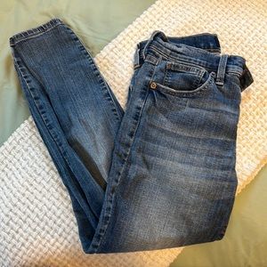 Lucky brand skinny jeans
